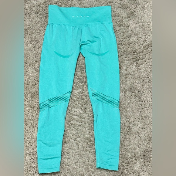 NVGTN Green Seamless Leggings with Mesh Panels - Picture 3 of 5